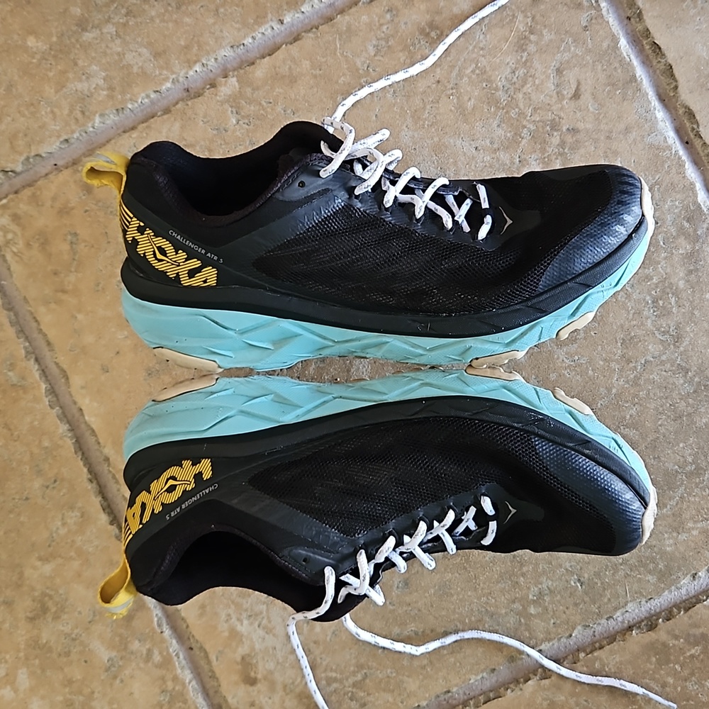 HOKA ONE Challenger Women's Running Shoes Sneakers Size 10